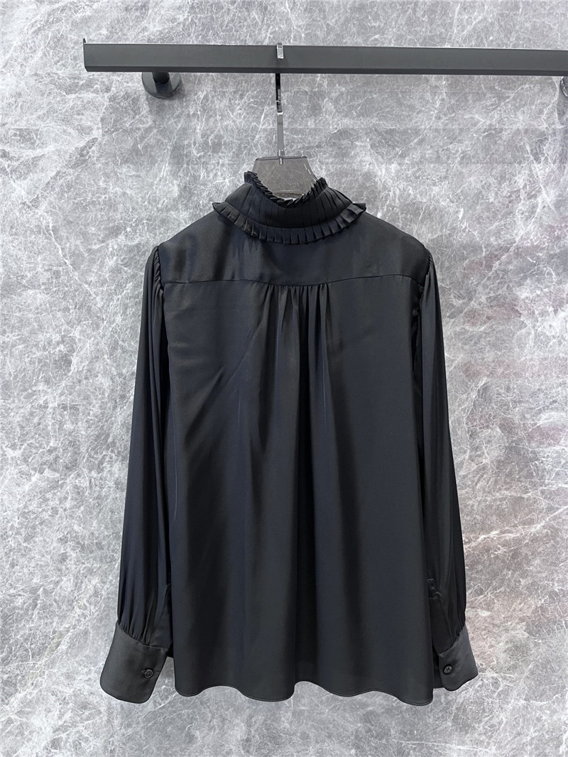 l0vis Vvtt0n lv pleated lace collar silk shirt replica clothes