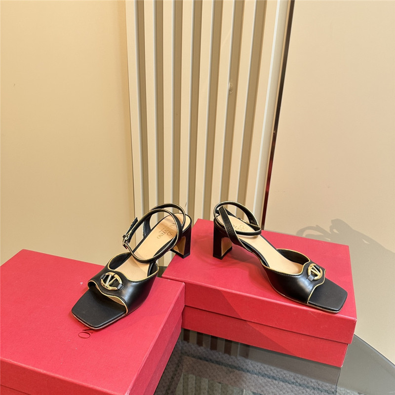 Va1e*ntin0 vlogo locker sandals in black mirrored calfskin