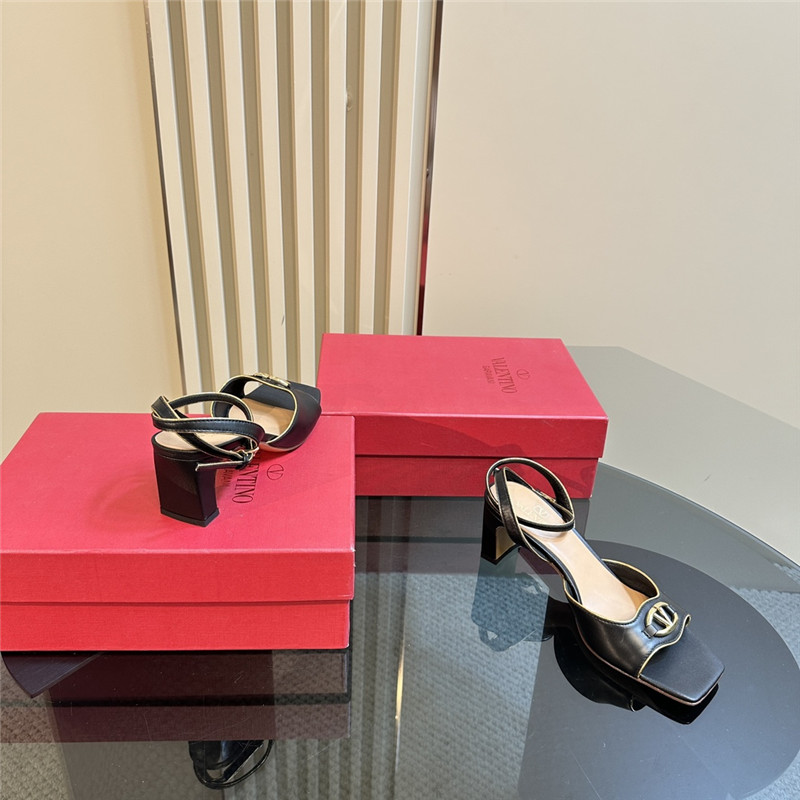 Va1e*ntin0 vlogo locker sandals in black mirrored calfskin