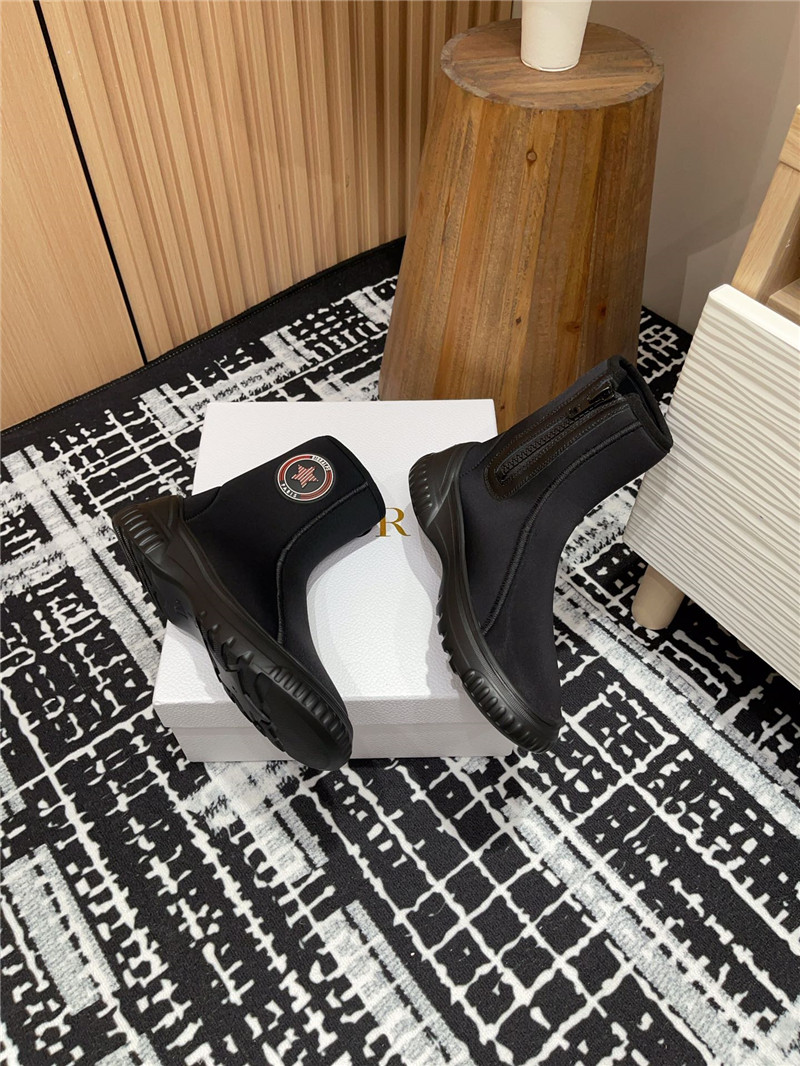D10r black stretch knit logo ankle boots