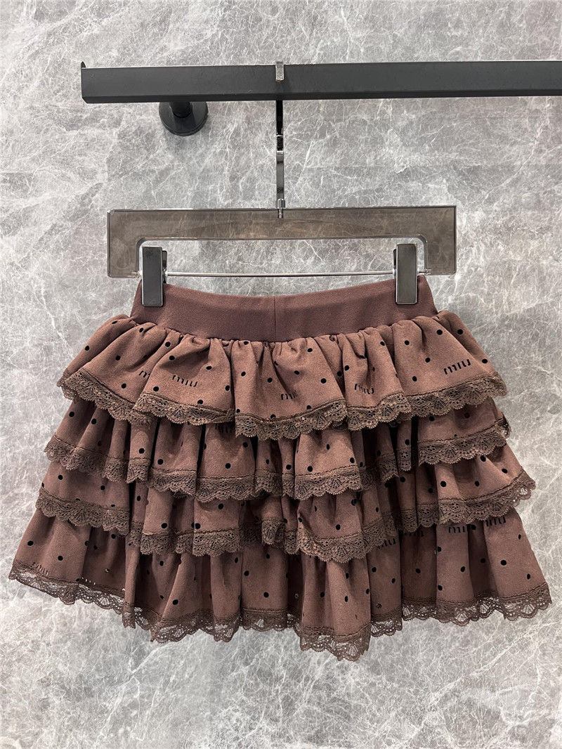 M1um1u cake skirt