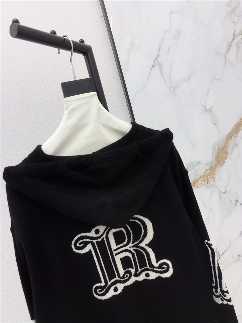 Vanitoo Logo-Intarsia Knit Hoodie in Black