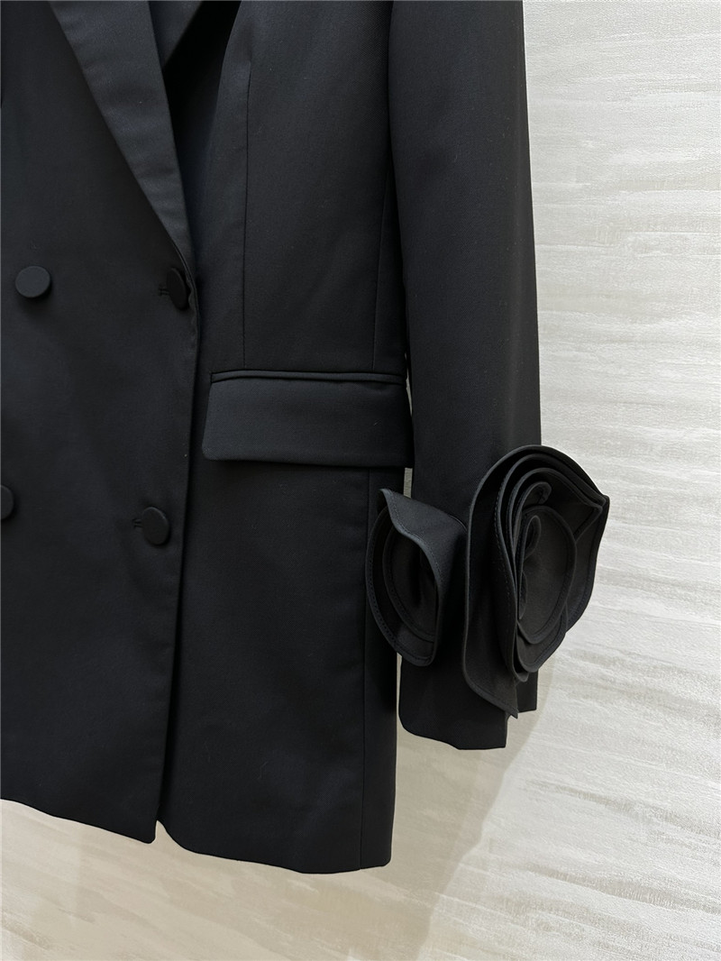 Va1e*ntin0 suit jacket