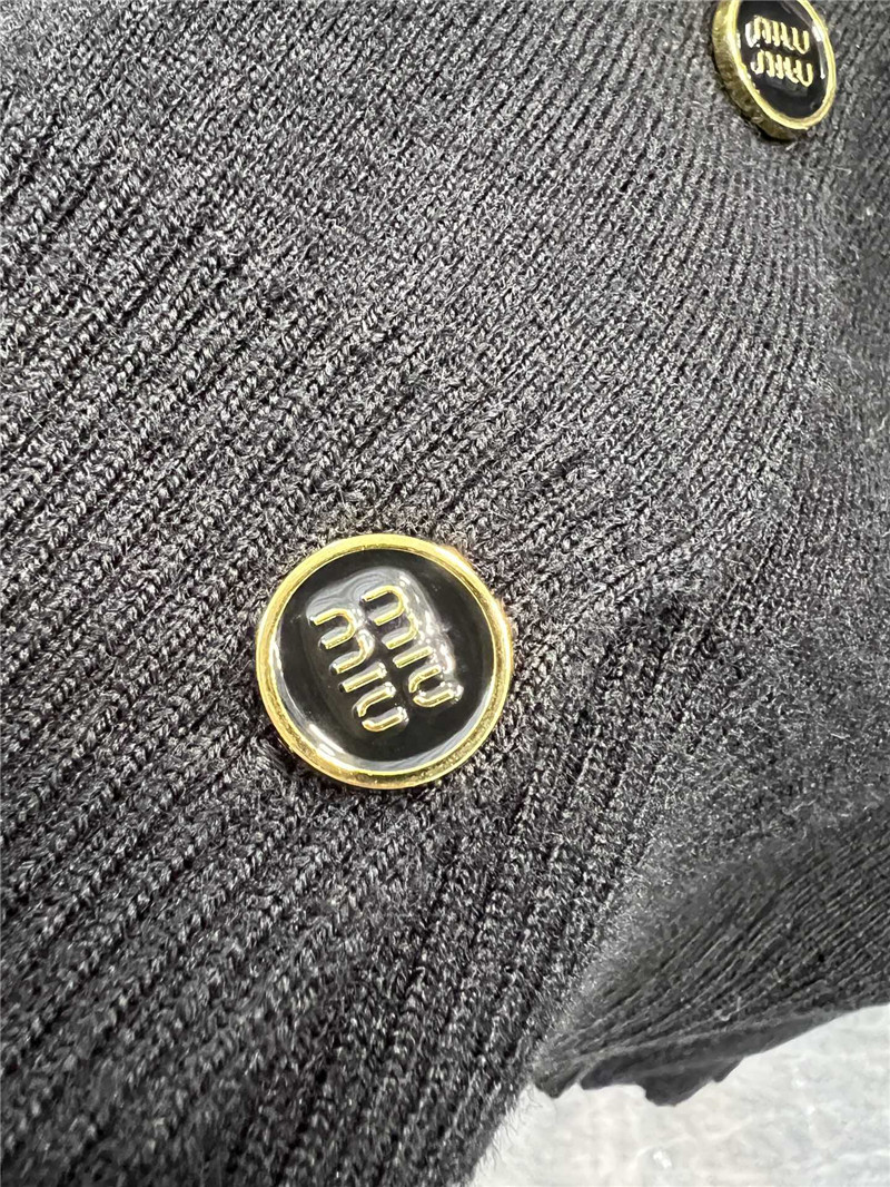 Miu Miu Logo-Intarsia Lace Lapel Cardigan in Black