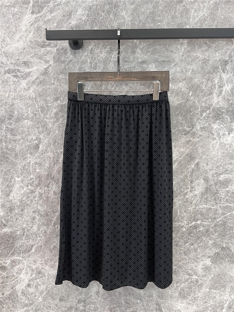 Ch**el black skirt