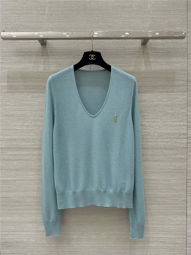 Y51 v-neck merino wool sweater cyan-blue