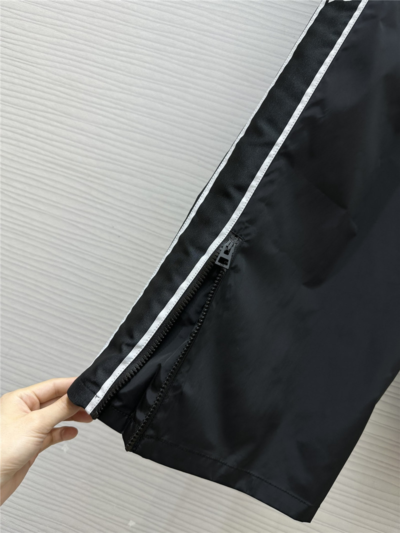 D10r casual trousers