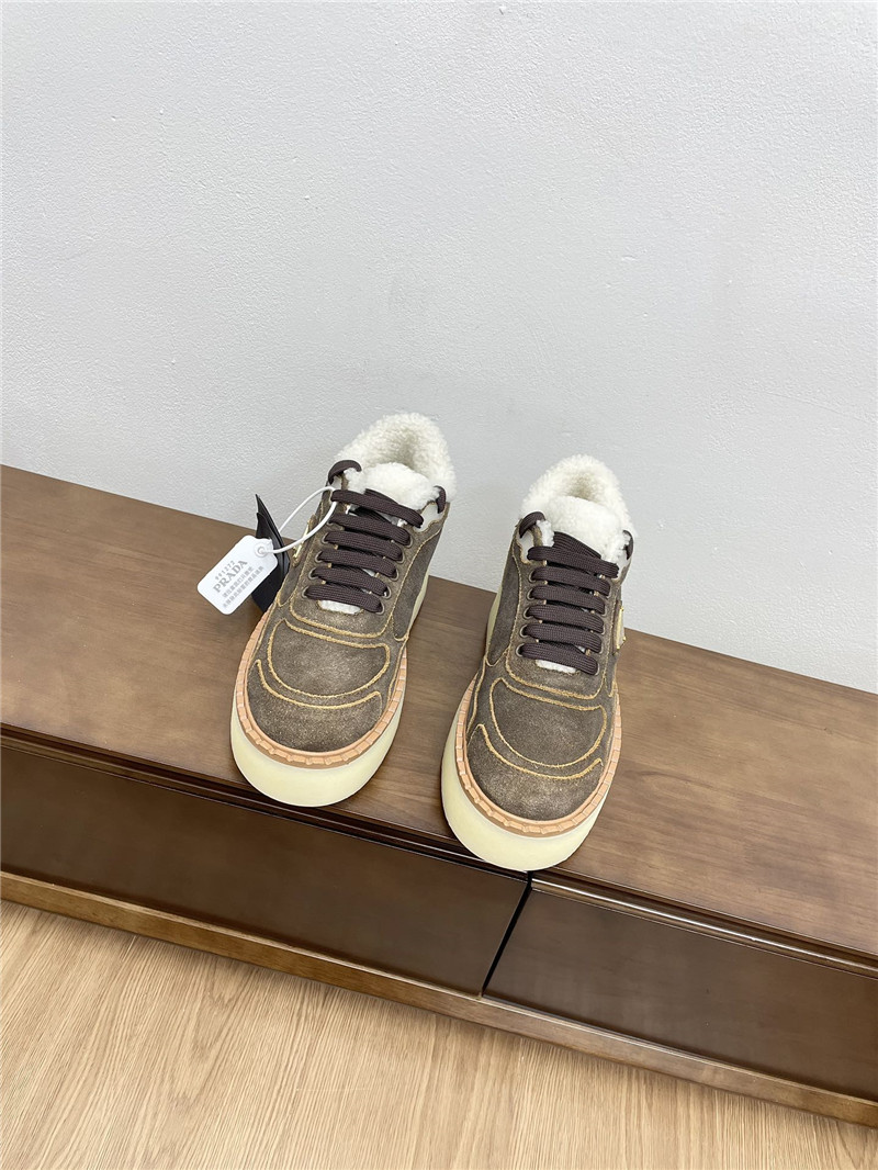 Pra*a winter platform suede sneakers