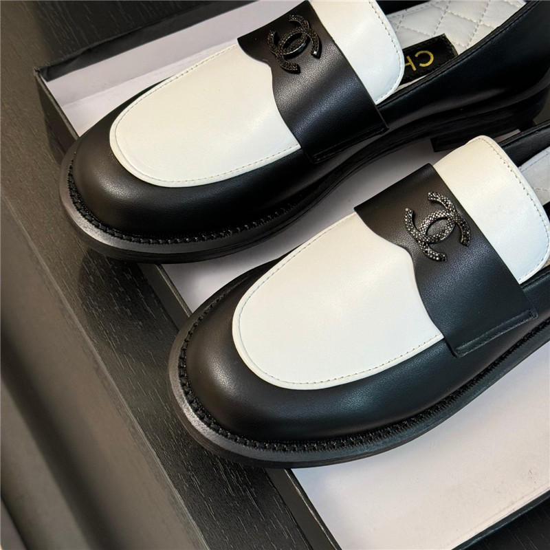 Ch**el black/white shiny lambskin moccasin loafers