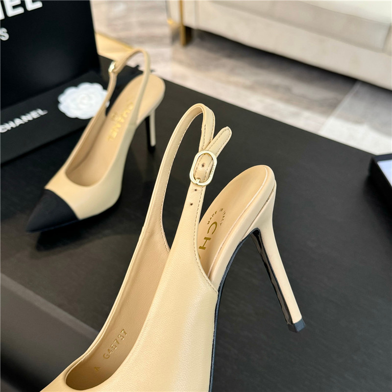 Ch**el pointed heel slingbacks in beige/black calfskin