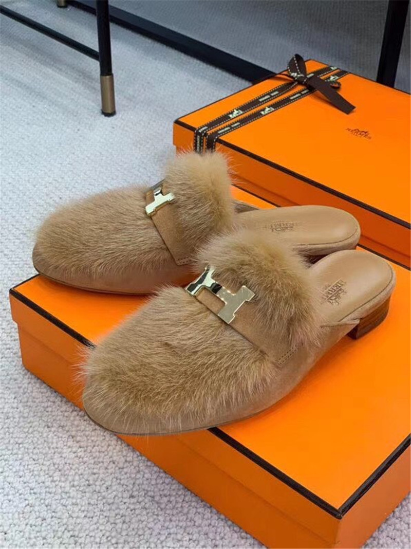 H**me5 paris loafer slippers in beige suede mink