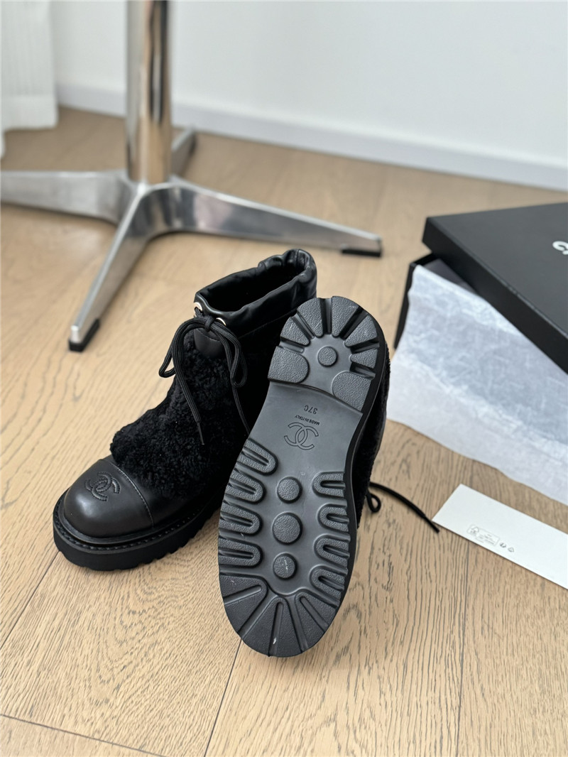 Ch**el calfskin wool ankle boots