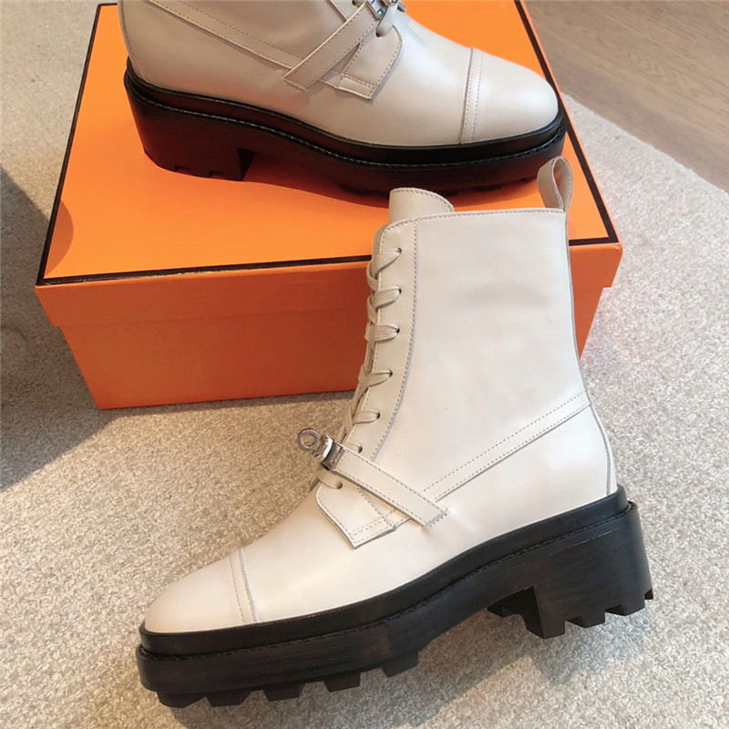 H**me5 funk ankle boot for women