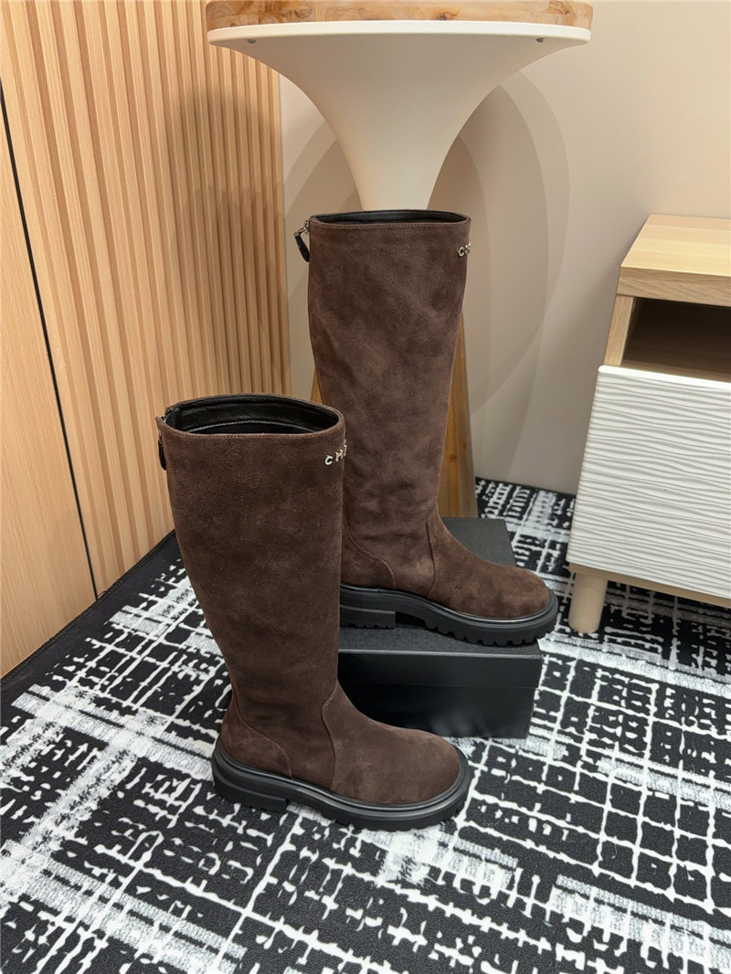 Ch**el suede leather keen high boots