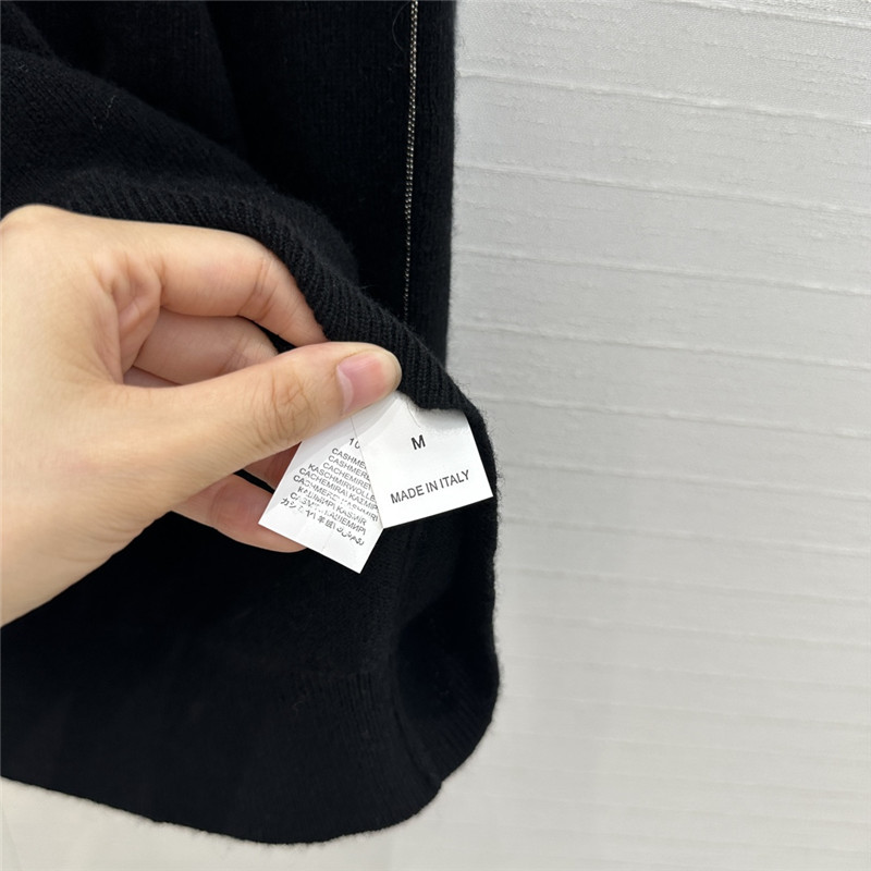 BC Crewneck Black Cashmere Sweater