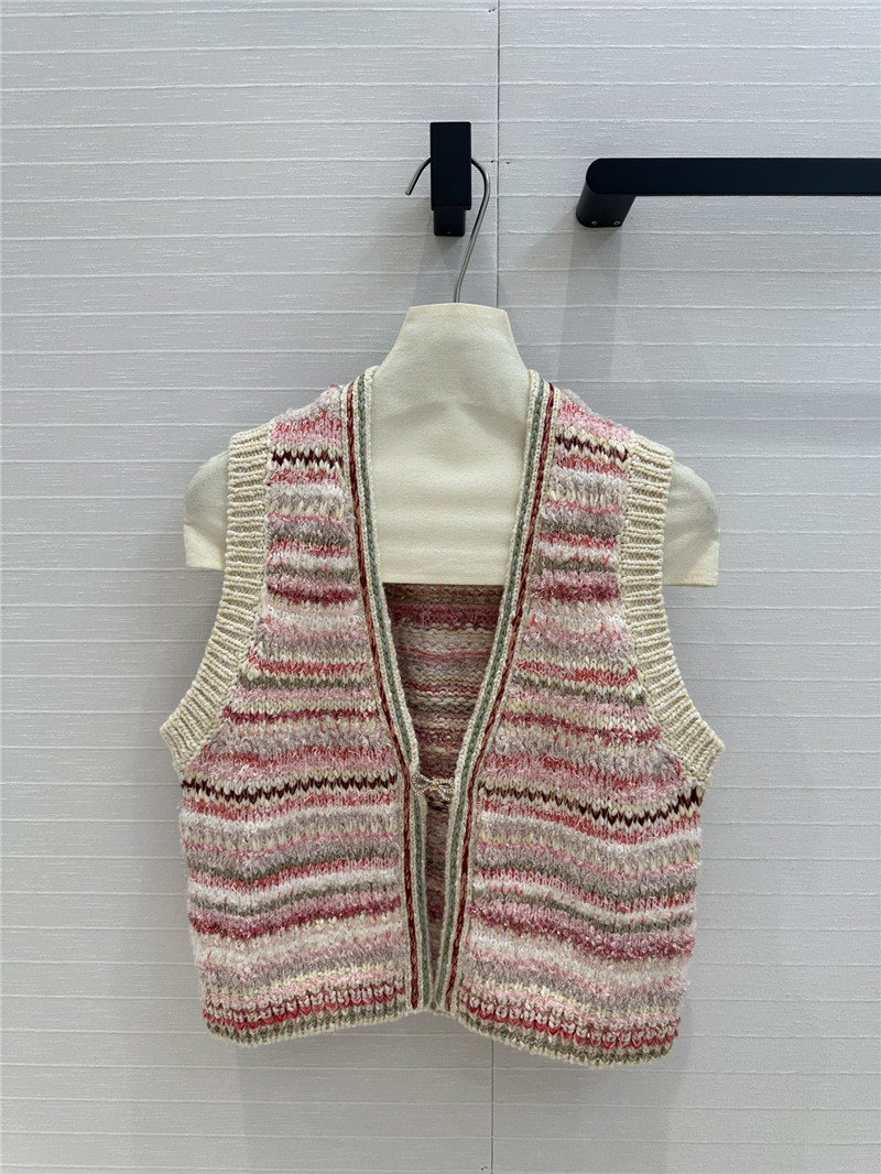 Ch**el pattern knitted vest