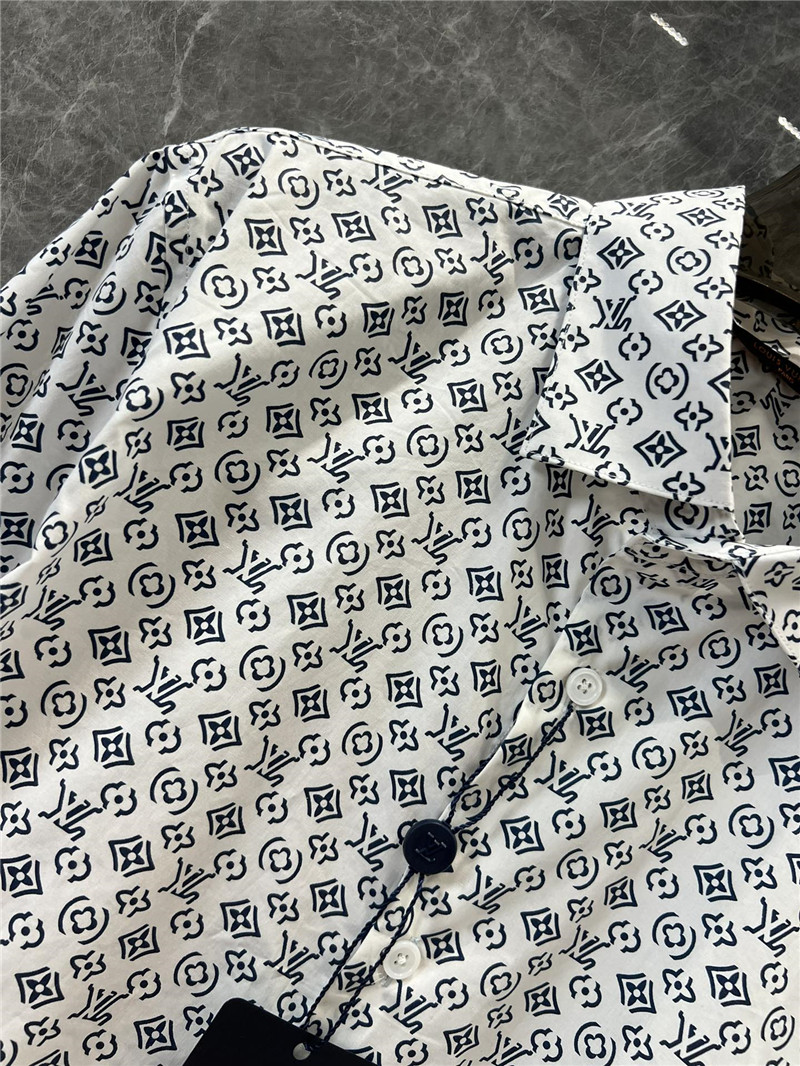 l0vis Vvtt0n lv long sleeve shirt