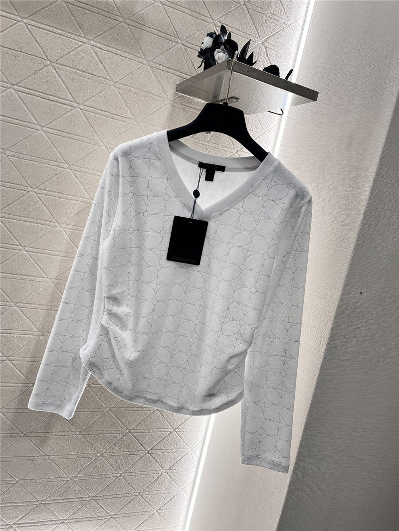 l0vis Vvtt0n lv velvet bottoming shirt