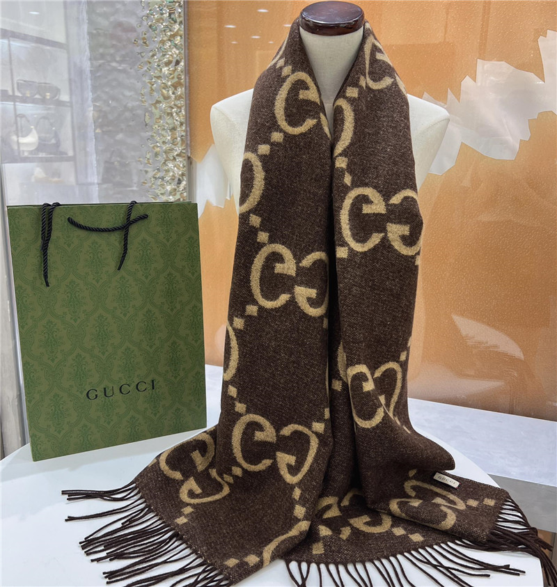 Gvc*1 cashmere jacquard scarf