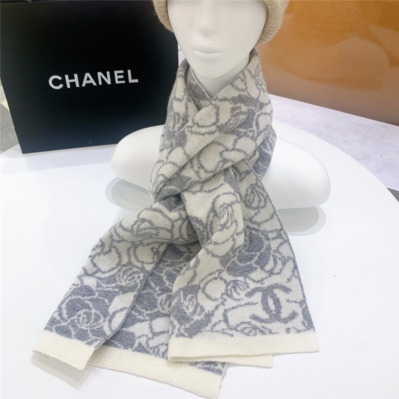 Ch**el camellia scarf