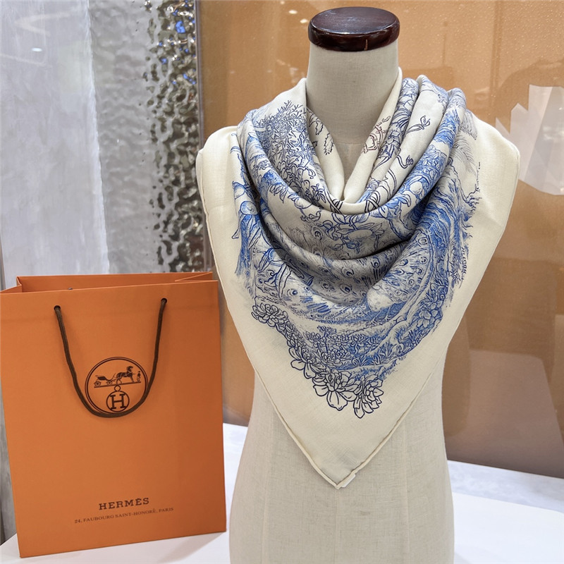 H**me5 140cm shawl