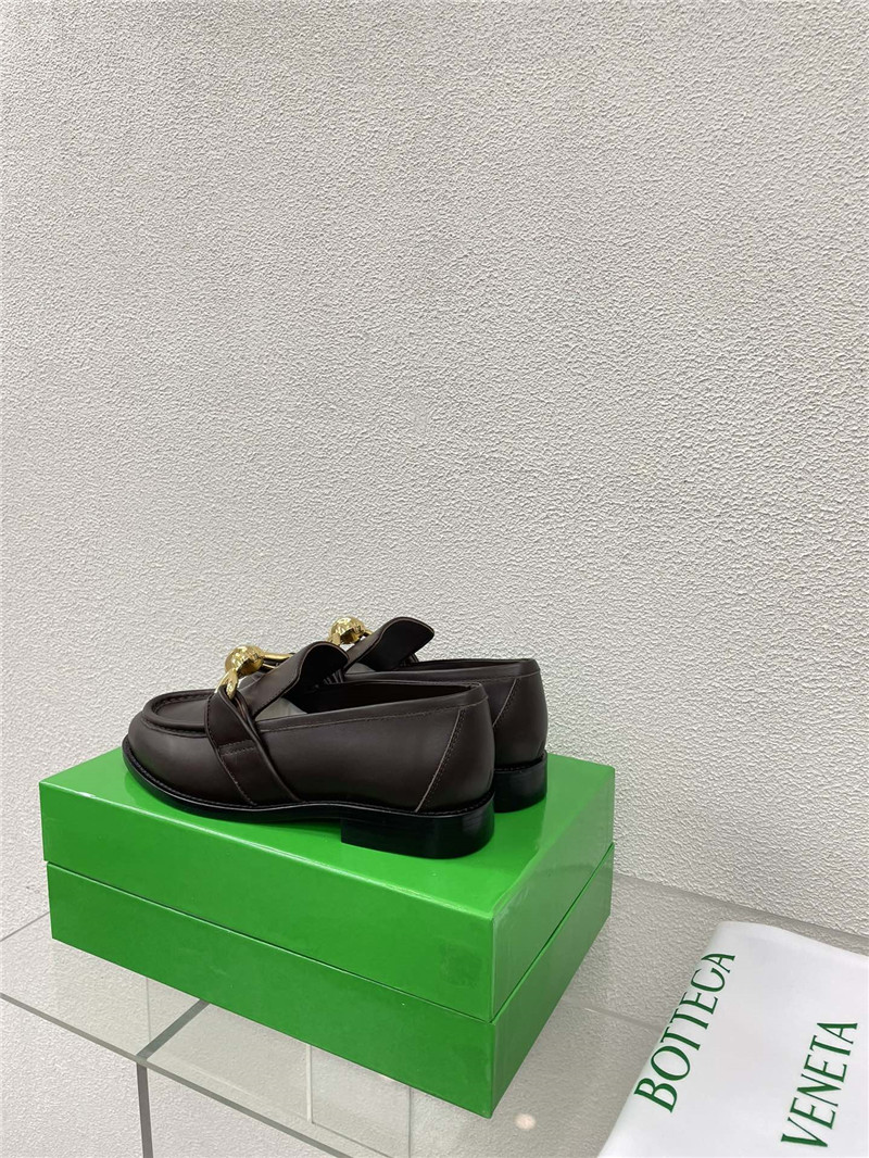 b0tt*ga Ven*ta astaire metallic loafer in fondant calfskin