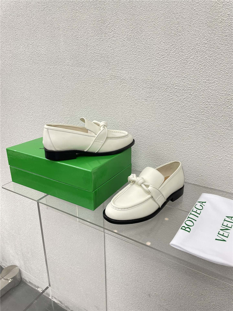 b0tt*ga Ven*ta astaire loafer in white calfskin