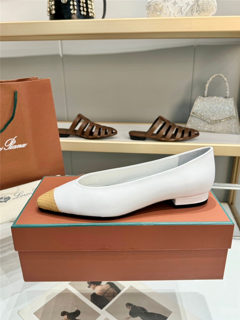 L0r0 P1ana rebecca ballet flats in nougat/milk calfskin