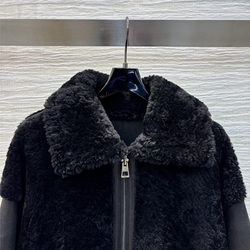 D10r fur coat