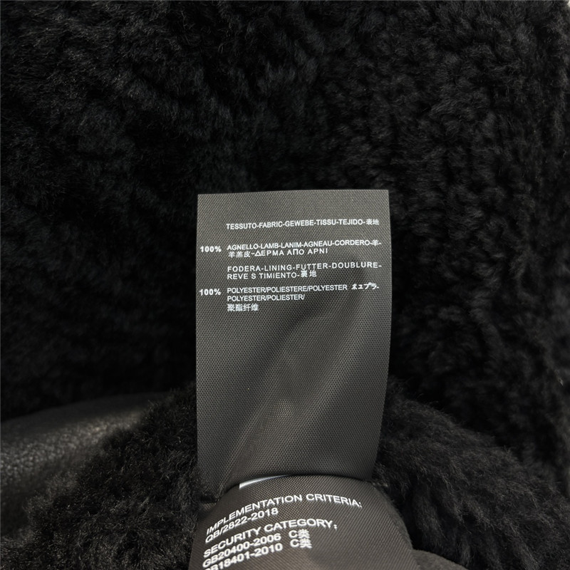 D10r fur coat