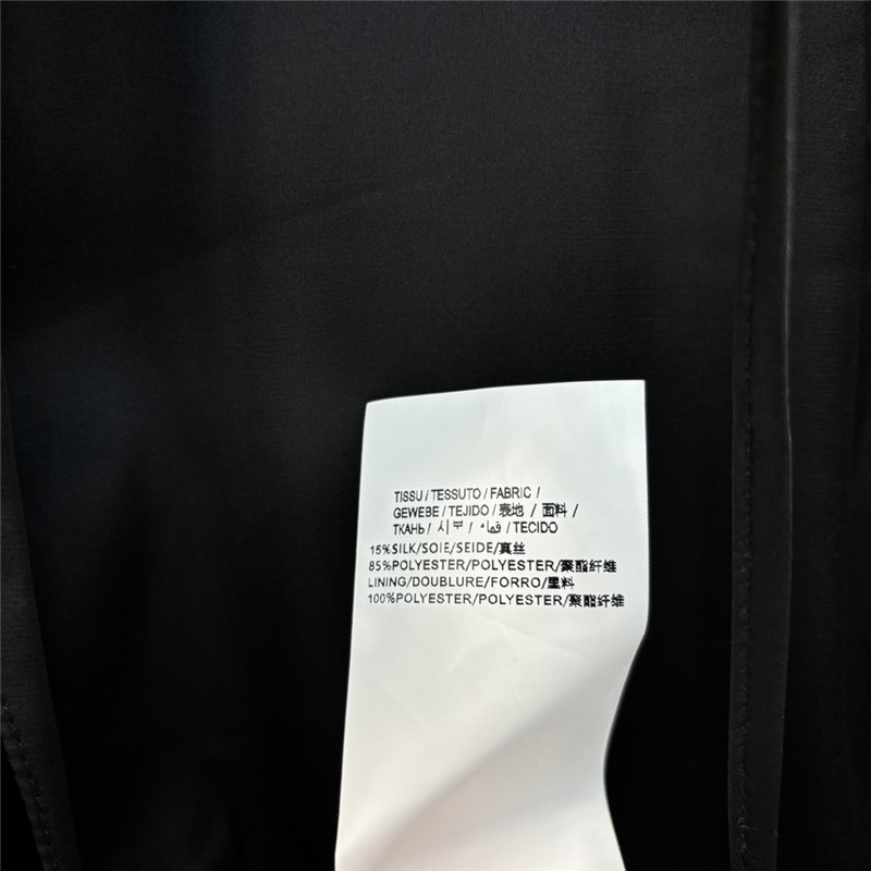 Y51 backless little black dress