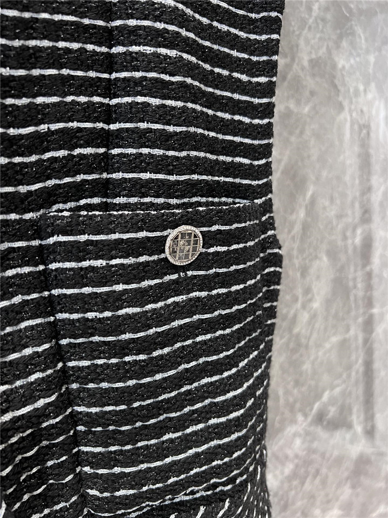 Ch**el new vest