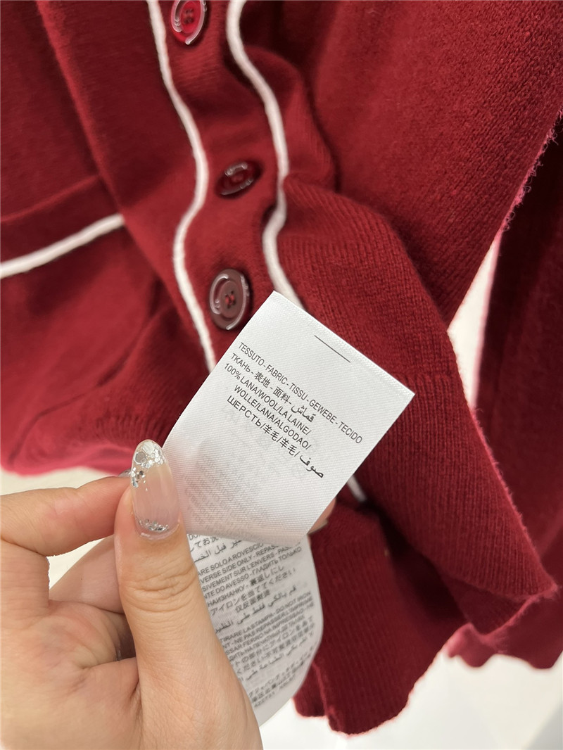 Gvc*1 burgundy wool cardigan with contrast knit