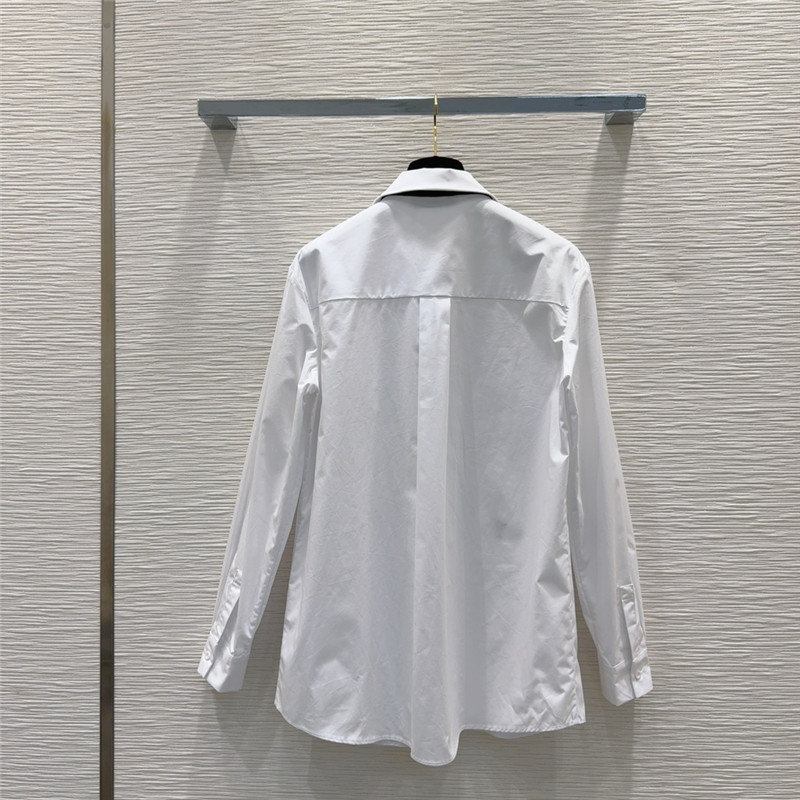 D10r popular shirt
