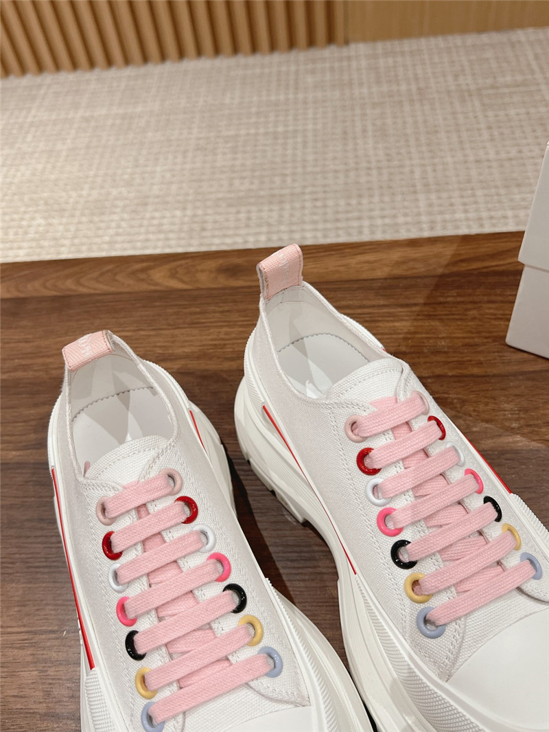 a1exa*der Mcqv*en pink tread slick lace-up sneakers
