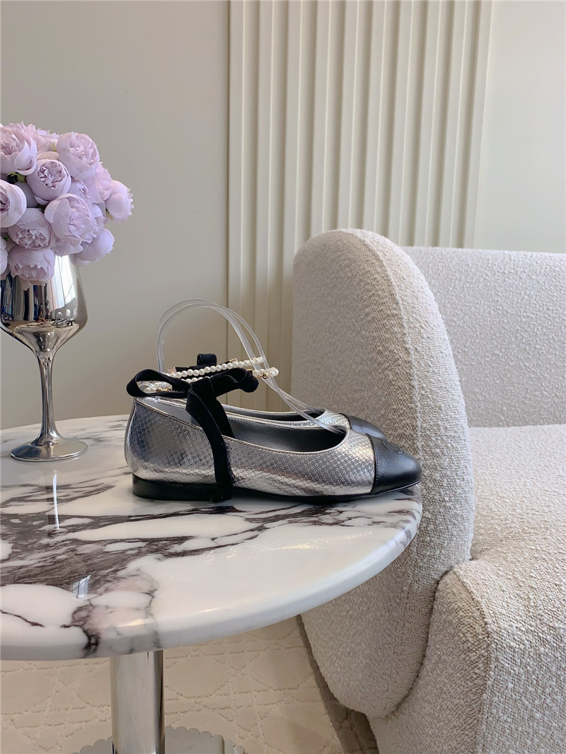 Ch**el mary janes silver/black anklet flats
