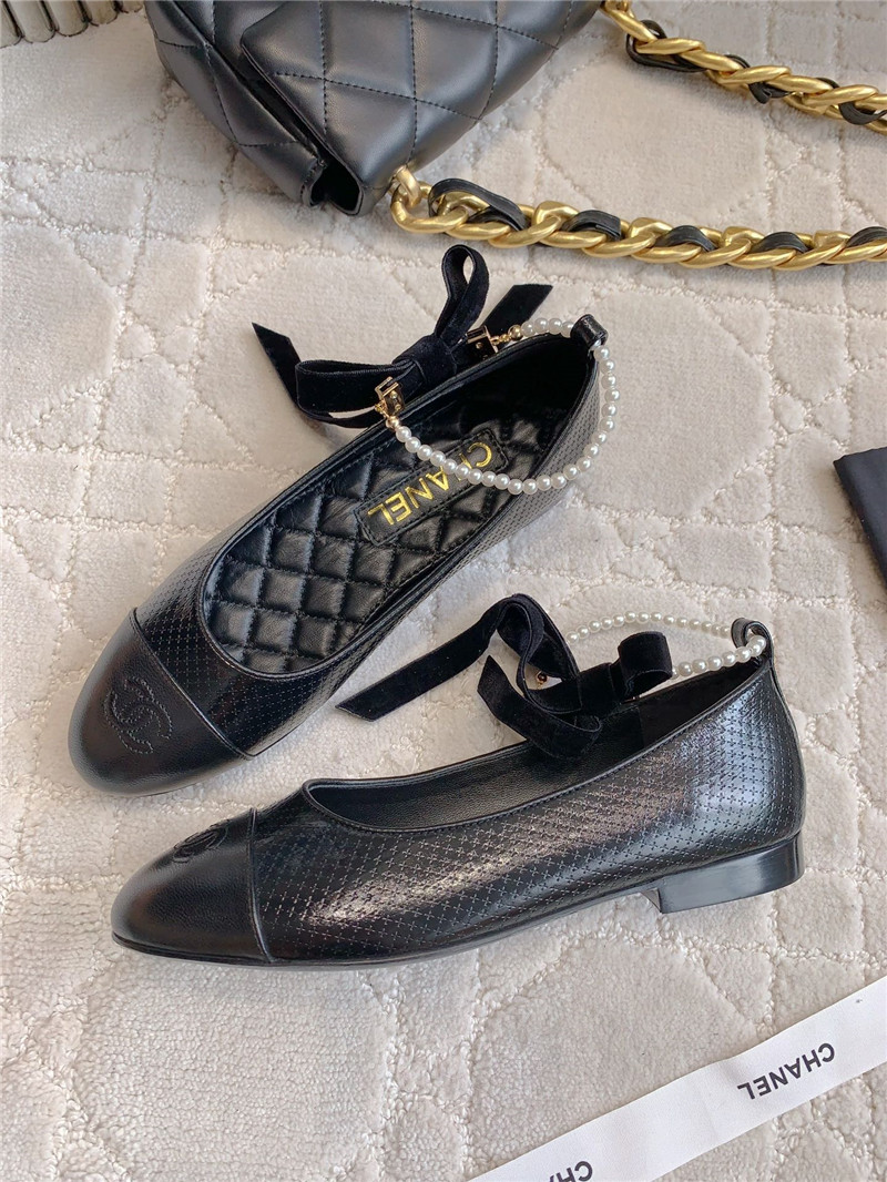Ch**el mary janes black anklet flats