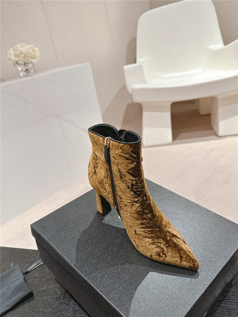 Ch**el heel gold velvet pointed toe boot