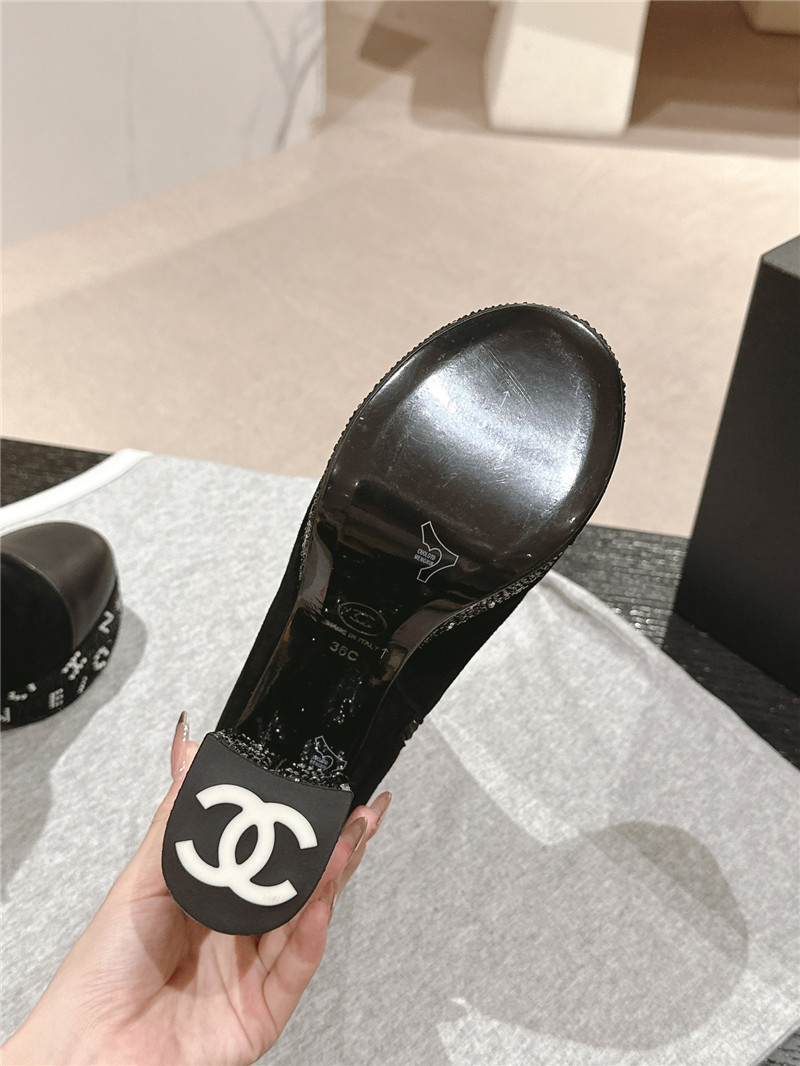 Ch**el platform suede chunky heel ankle boots