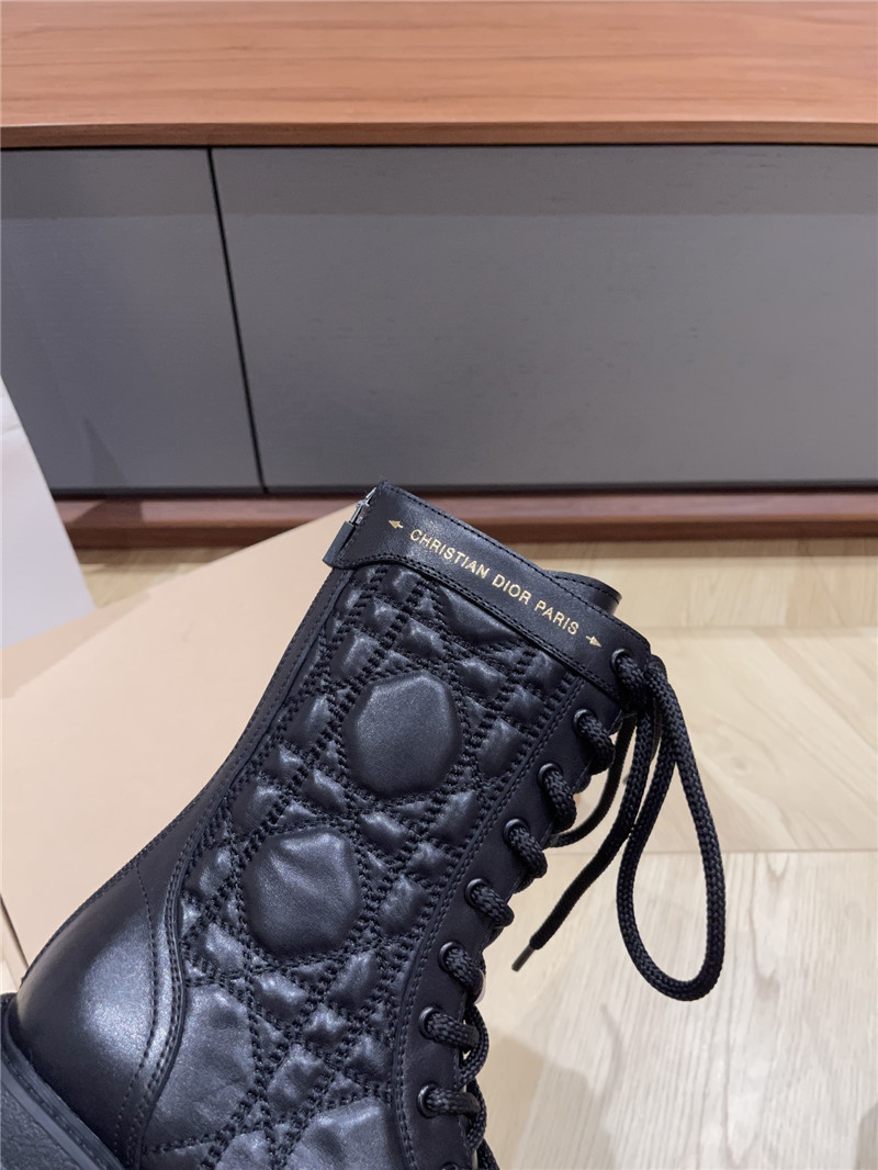 D10r d-unit ankle boots