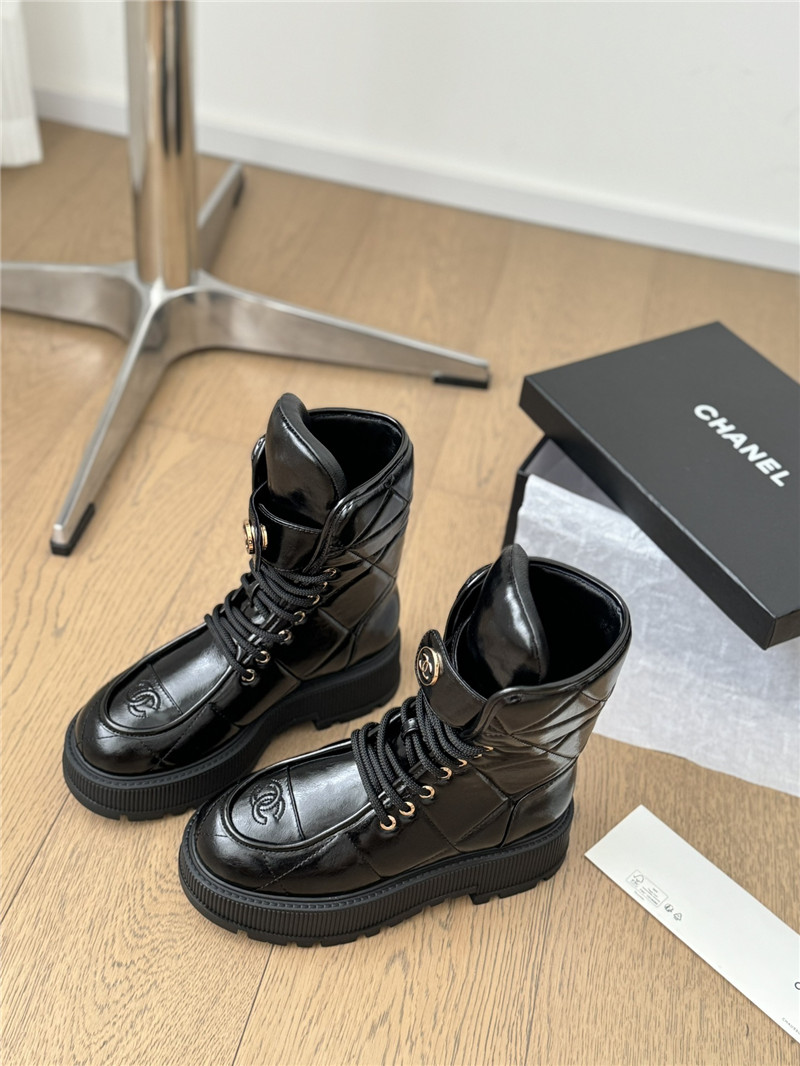 Ch**el oil-wax leather platform boots