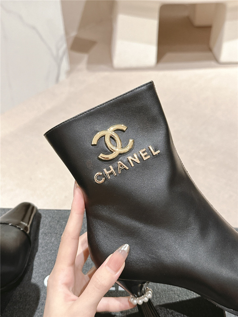 Ch**el logo calfskin ankle boots