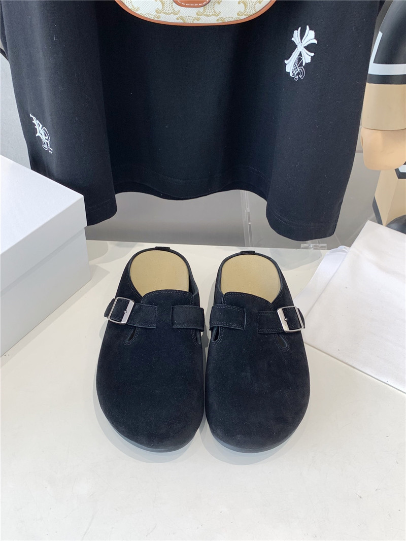 The R0w hugo slide in navy suede