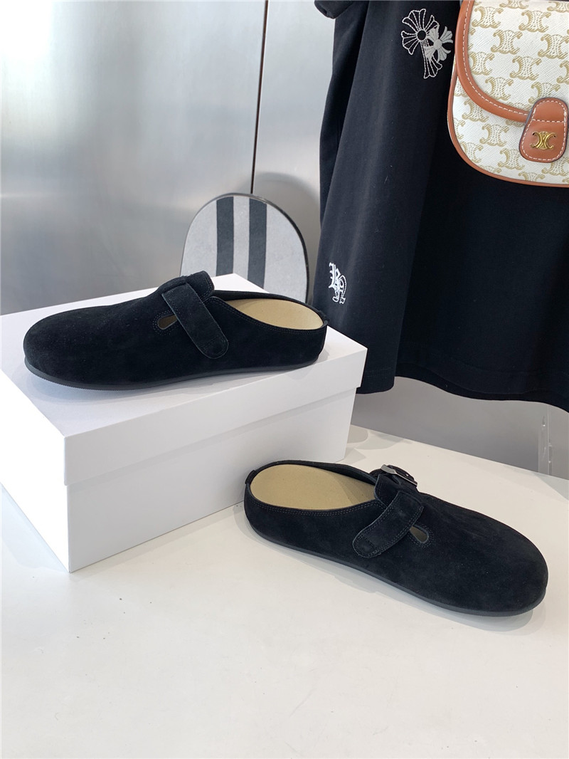 The R0w hugo slide in navy suede