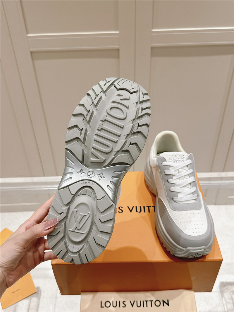 l0vis Vvtt0n run away sneaker gray white