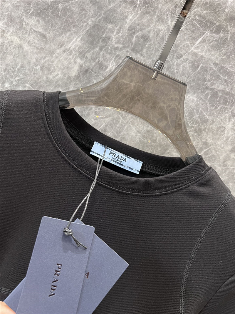 Pra*a long sleeve t-shirt