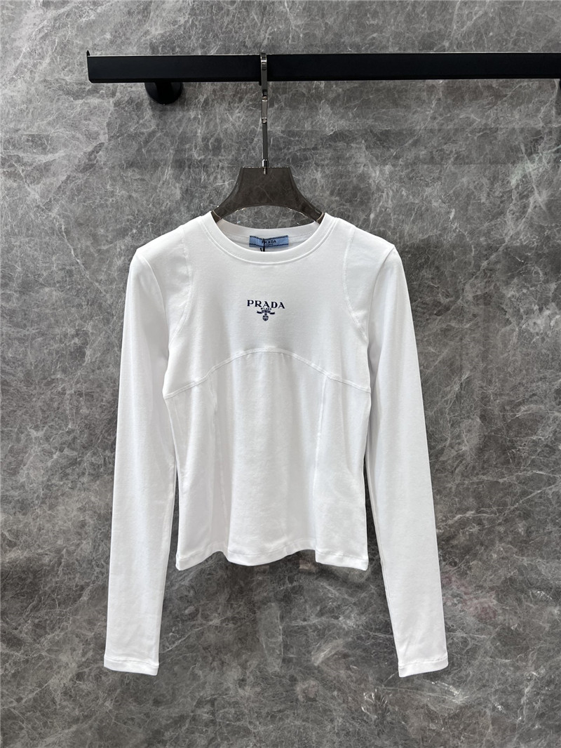 Pra*a long sleeve t-shirt