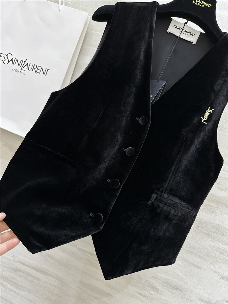 Y51 velvet vest
