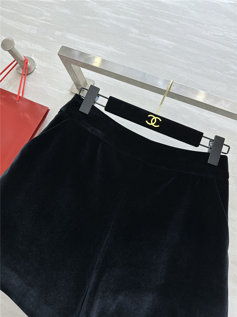 Va1e*ntin0 high waist shorts
