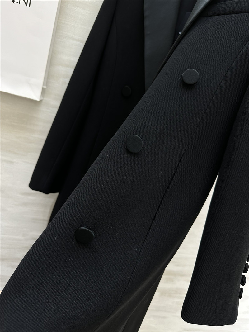 Vanitoo long suit jacket